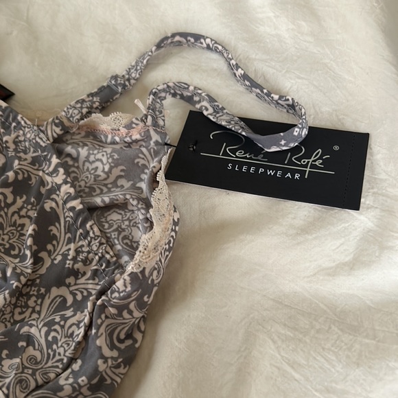 😴Rene Rofe Sleepwear Set - Picture 12 of 13